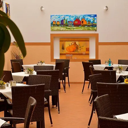 Konukevi Zum Baren 3*